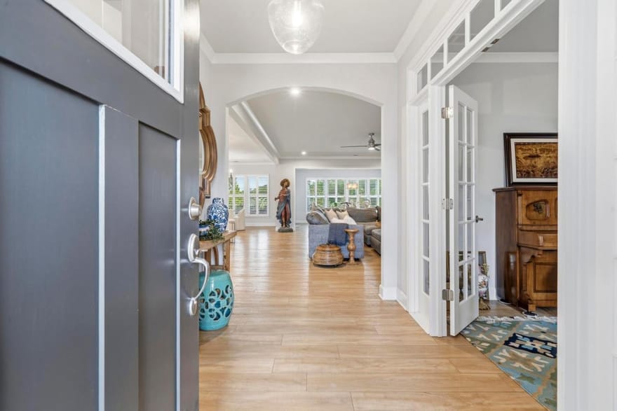 1020 Lake Terrace Bend, Greensboro, Georgia