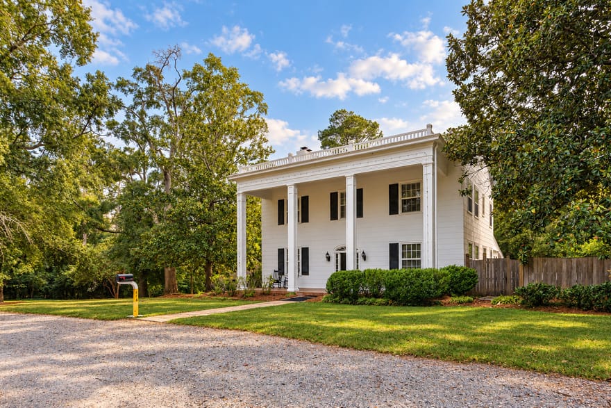 7 & 18 Main Street, Watkinsville, Georgia