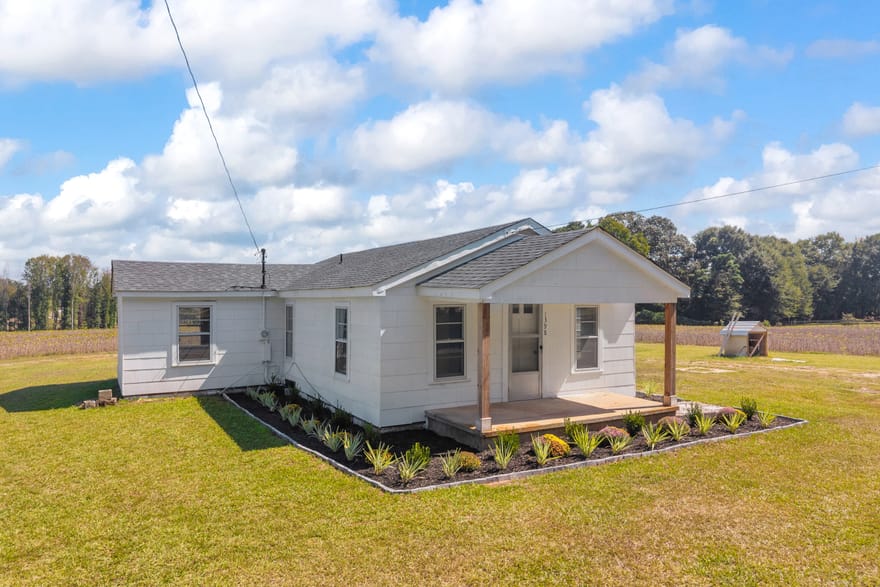 1398 Mt Hebron Road, Hartwell, Georgia