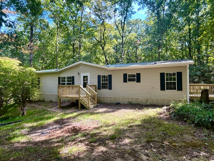 839 Wooten Road, Cleveland, Georgia