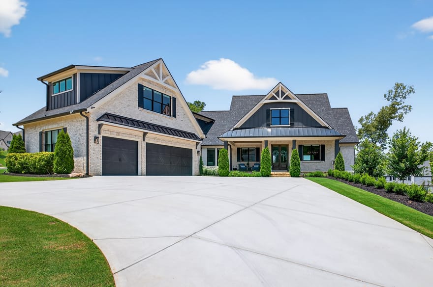 5812 Lula Bridge Lane, Braselton, Georgia