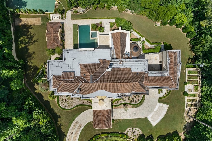 6420 Riverside Drive NW, Sandy Springs, Georgia