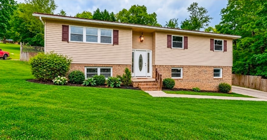 72 Gregory Lane, Lafayette, Georgia