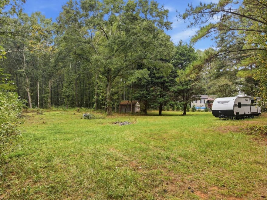 776 Tanners Bridge Circle, Bethlehem, Georgia