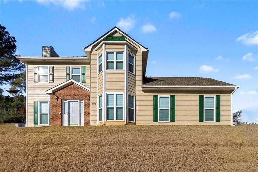 200 Weatherly Drive, Fayetteville, Georgia