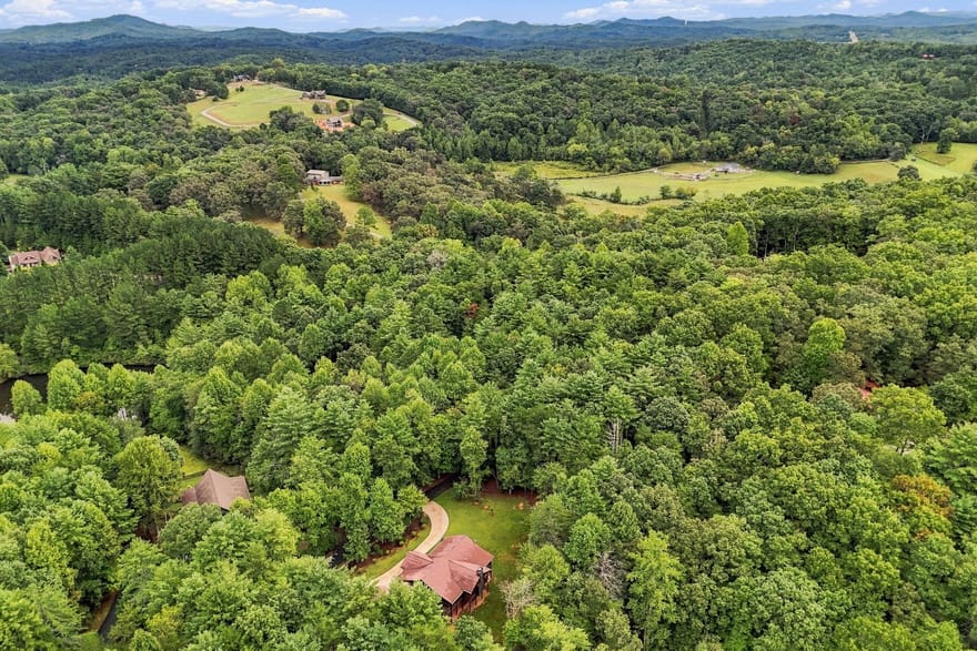 24 Jared Road, Blue Ridge, Georgia