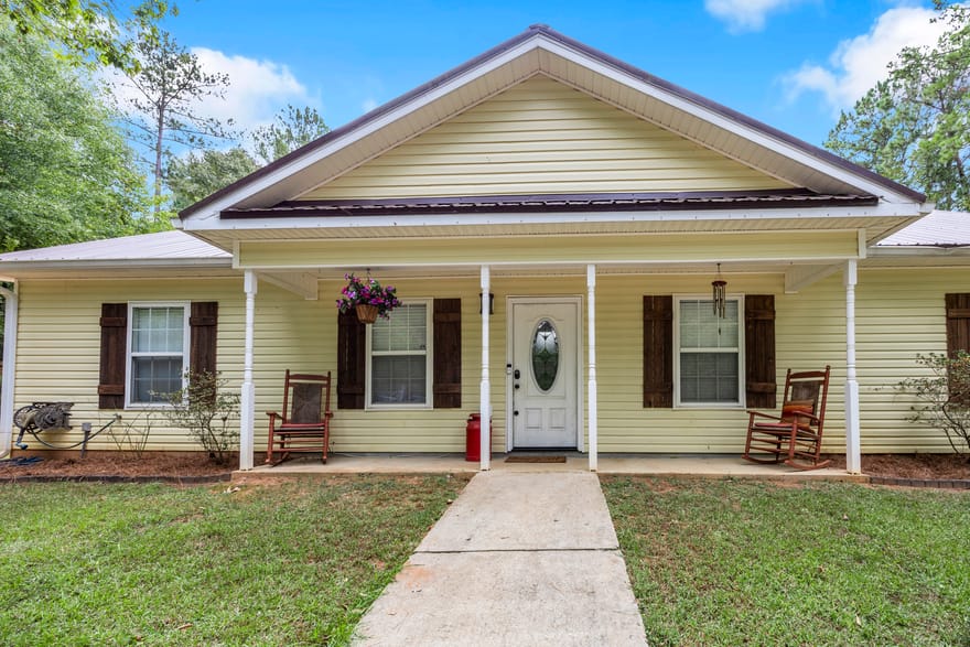 126 Robin Hood Road, Covington, Georgia