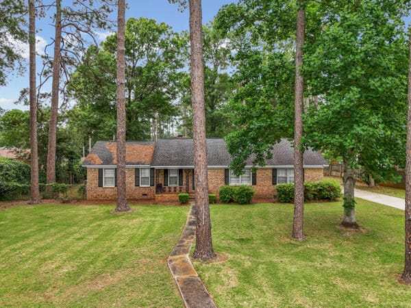 1817 Green Valley Lane, Albany, Georgia