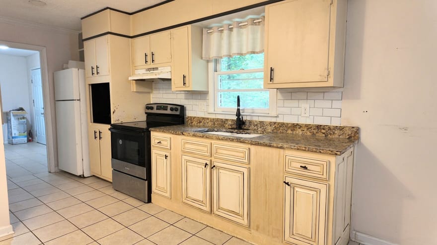 3831 Braswell Circle, Austell, Georgia