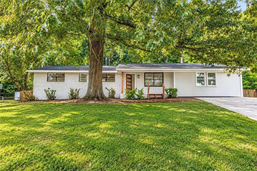 6065 Yucca Drive, Douglasville, Georgia