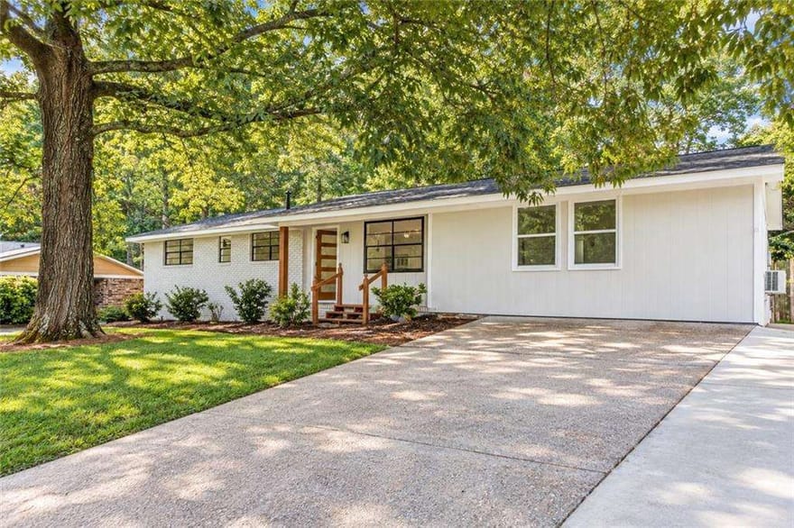 6065 Yucca Drive, Douglasville, Georgia