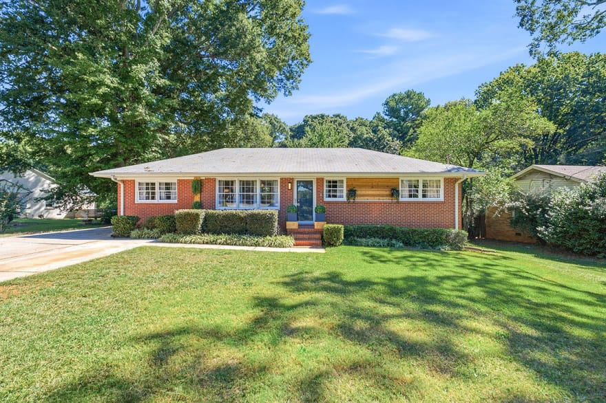 1001 Green Hill Drive, Griffin, Georgia