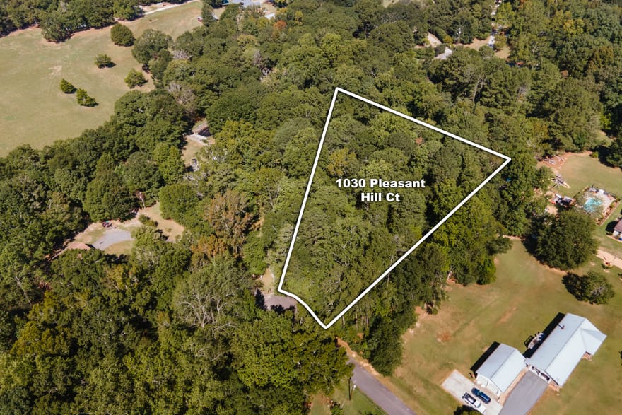 1030 Pleasant Court, Bogart, Georgia