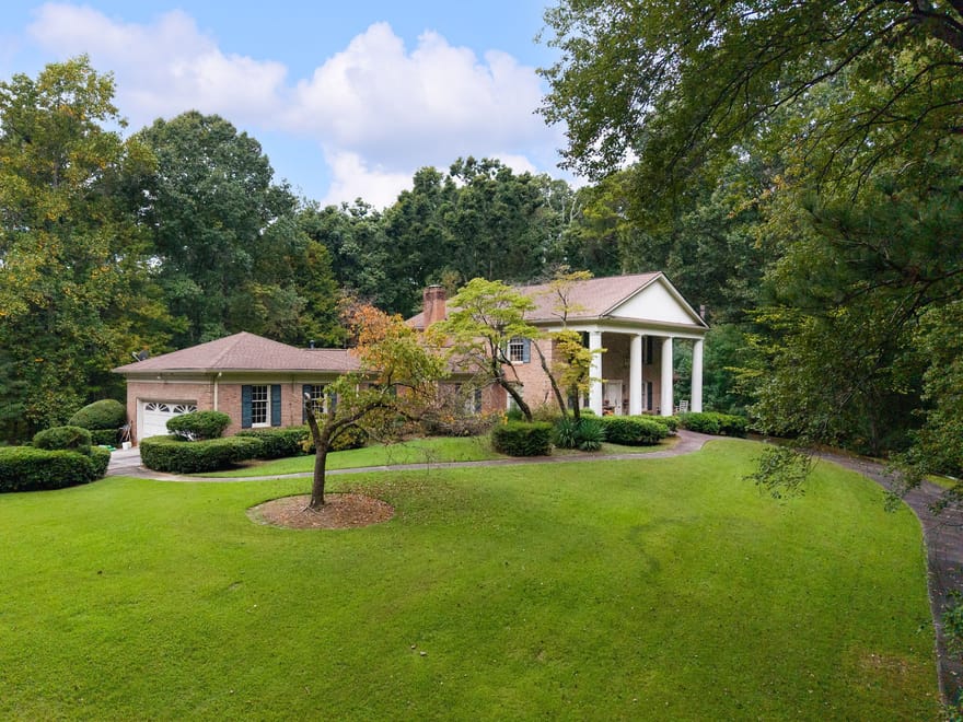 4787 Castlewood Drive SW, Lilburn, Georgia