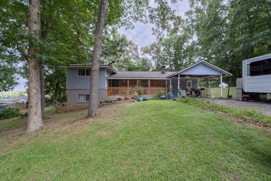 31 Rock Fence Circle SE, Cartersville, Georgia