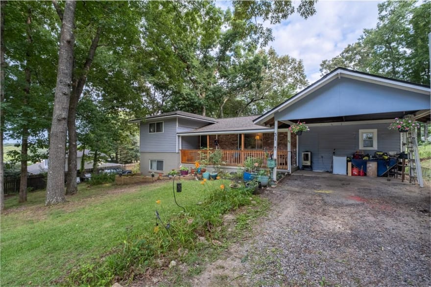 31 Rock Fence Circle SE, Cartersville, Georgia