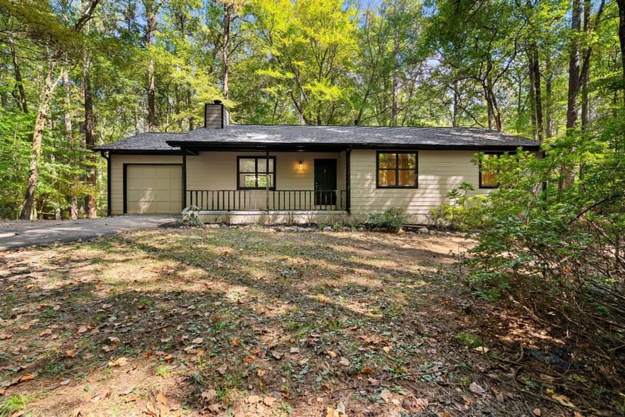 4006 Lake Acworth Drive NW, Acworth, Georgia