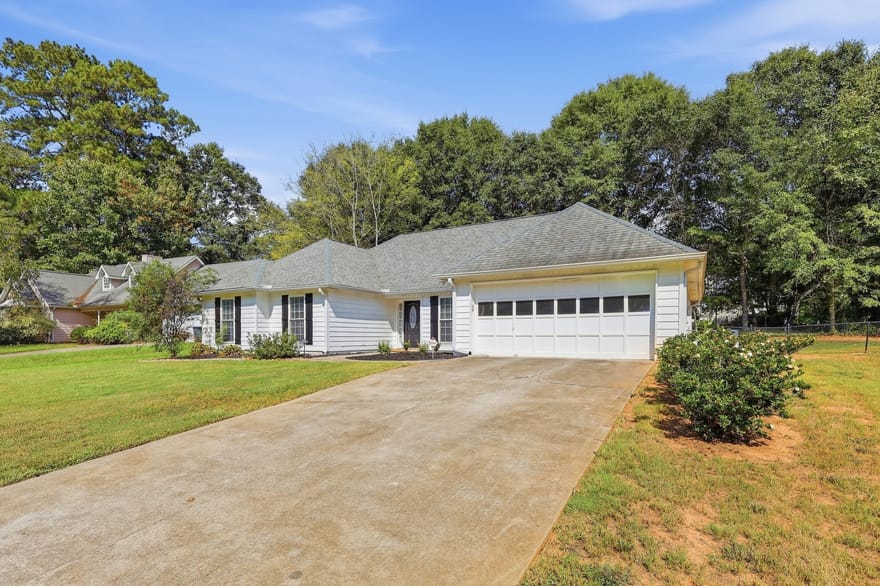 25 Manor Oak Lane, Covington, Georgia