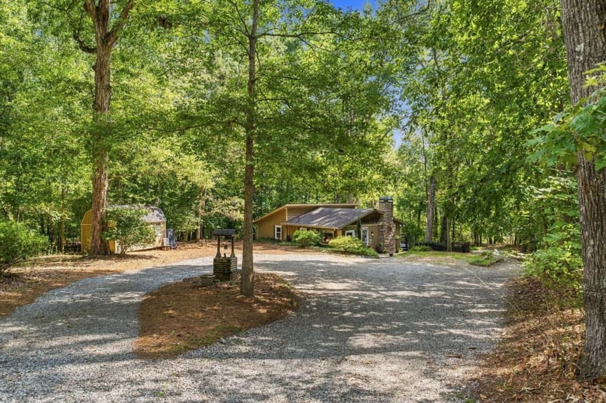 5945 Virginia Drive, Cumming, Georgia