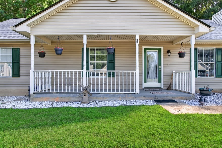 932 Century Oak Drive, Winder, Georgia
