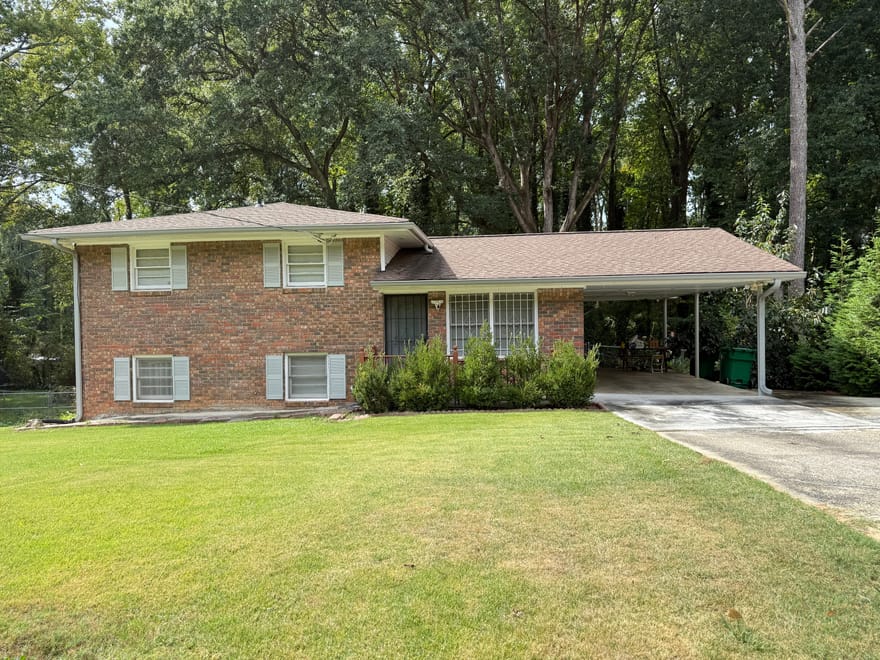 5941 Pinecreek Road, Forest Park, Georgia