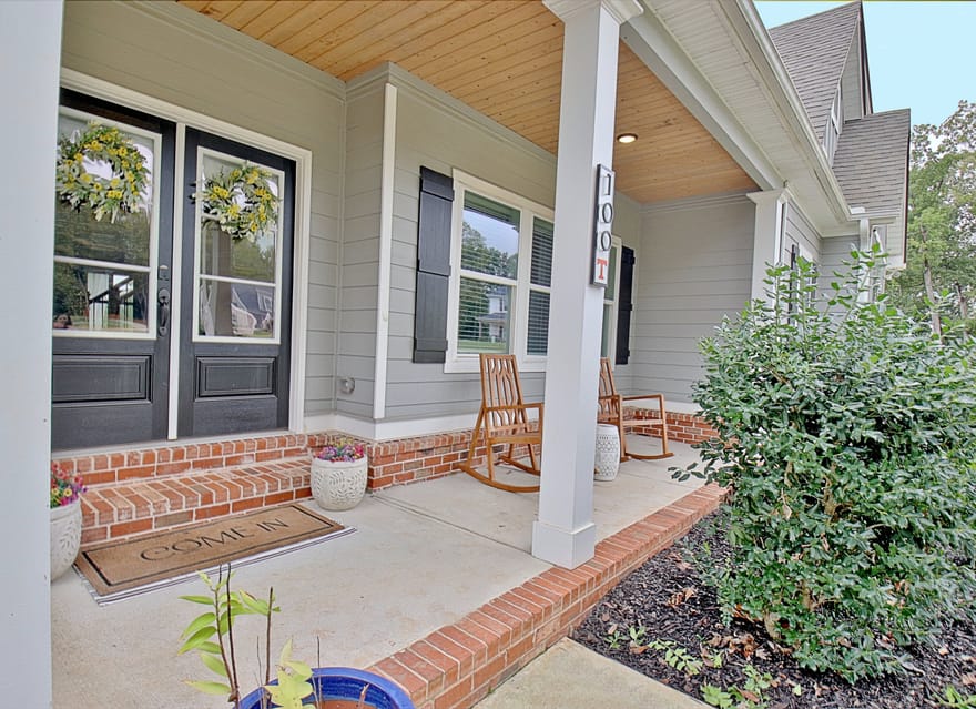 100 W Wind Court, Tyrone, Georgia
