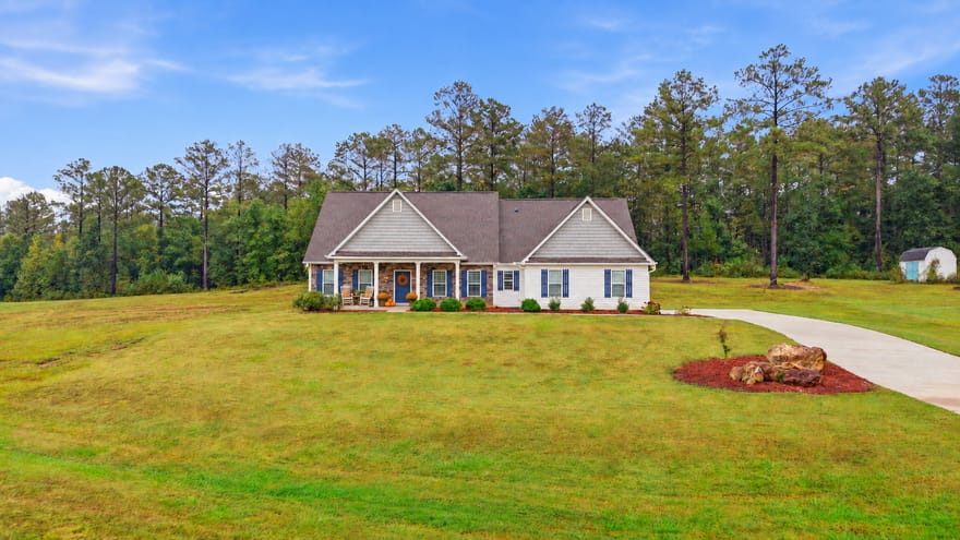 119 Mylee Cove, Barnesville, Georgia