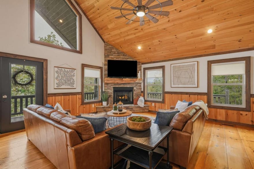 42 Old Jerusalem Road, Mineral Bluff, Georgia