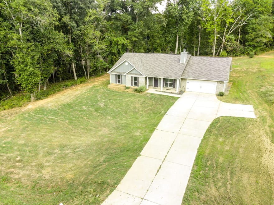 1374 Hardigree Road, Winder, Georgia