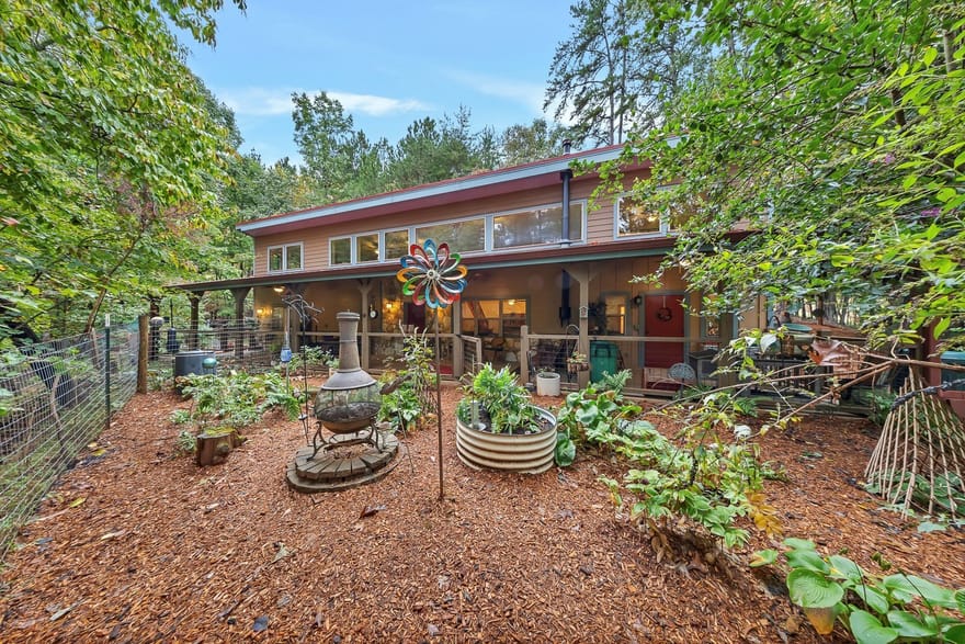 185 Sassafras Drive, Mineral Bluff, Georgia