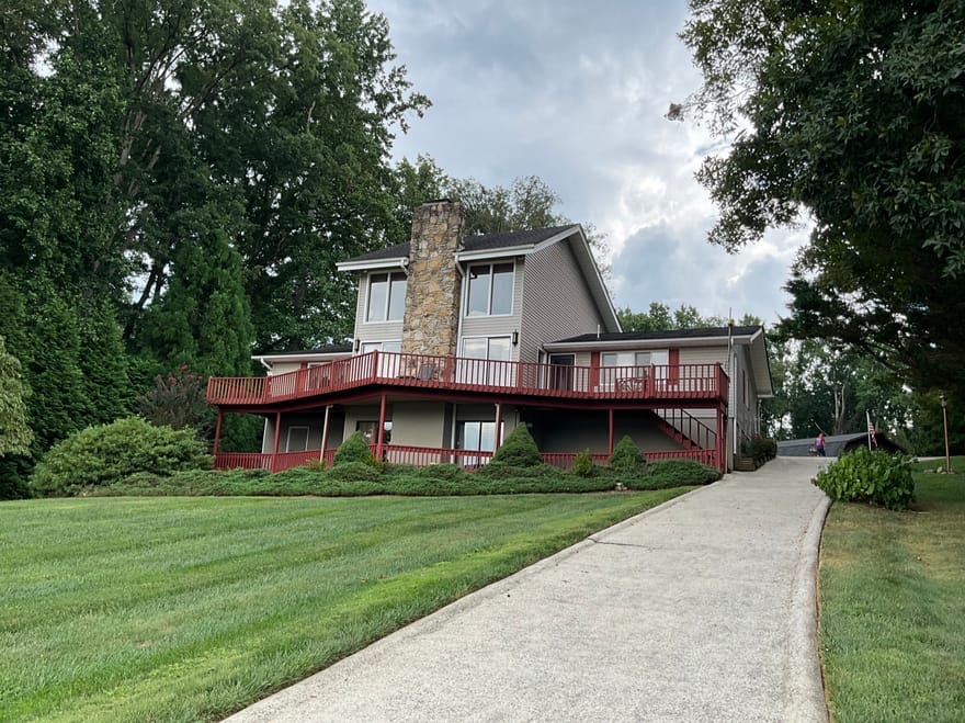 2734 Hidden Valley Road, Hiawassee, Georgia
