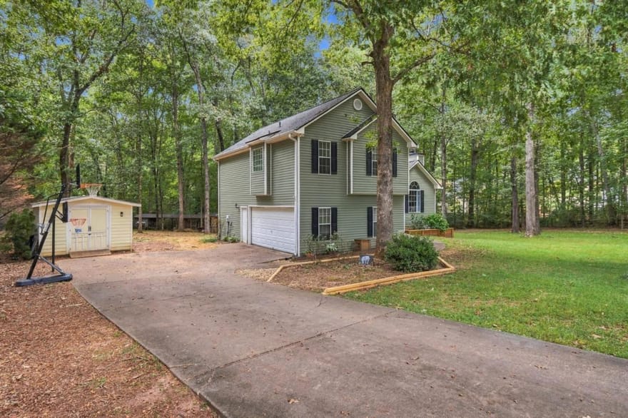 96 Boxcaray W, Dawsonville, Georgia