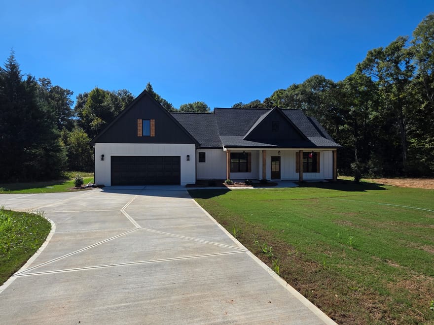 468 Bob Thomas Road, Jackson, Georgia