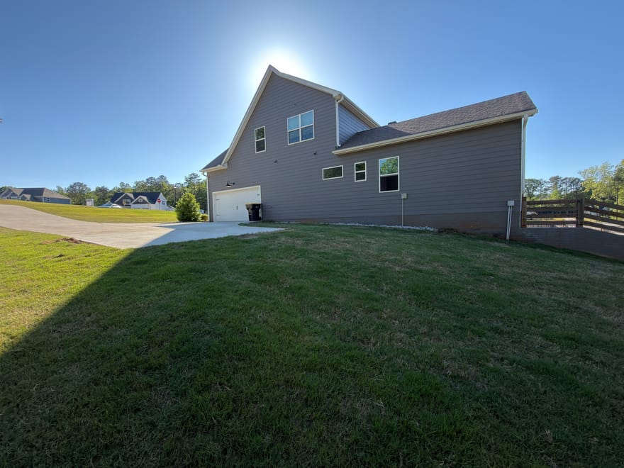 14 Shadybrook Path, Newnan, Georgia