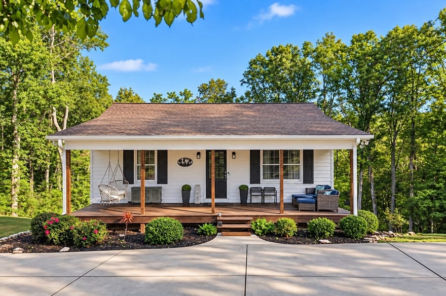 1015 Shamrock Lane, Ball Ground, Georgia