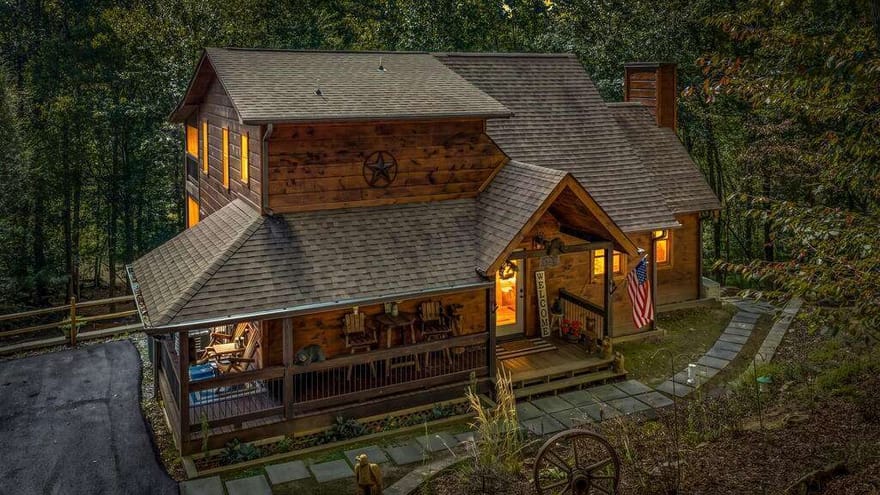 111 Windy Valley Spur, Blue Ridge, Georgia