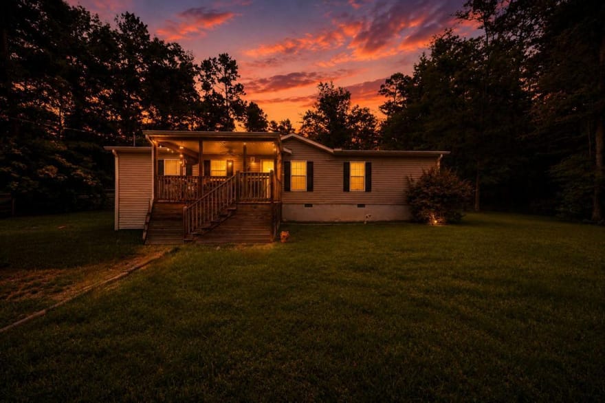 281 Possum Point Drive, Eatonton, Georgia