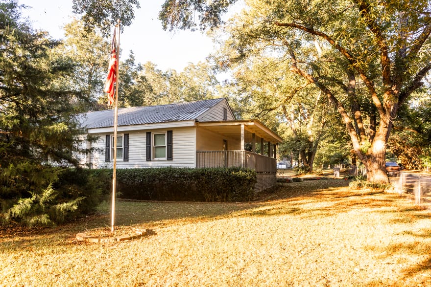 116 E Fulton Street, Newborn, Georgia