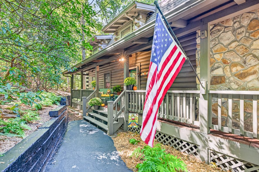 81 Ahaluna Place, Big Canoe, Georgia