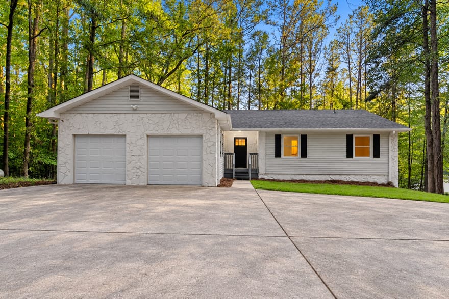 4564 Jade Trail, Canton, Georgia