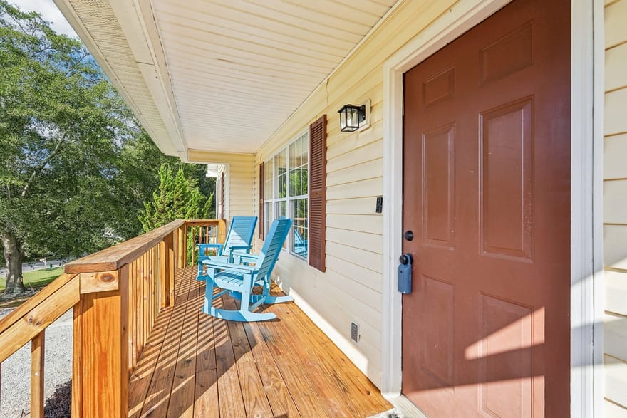 202 White Pine Lane, Temple, Georgia