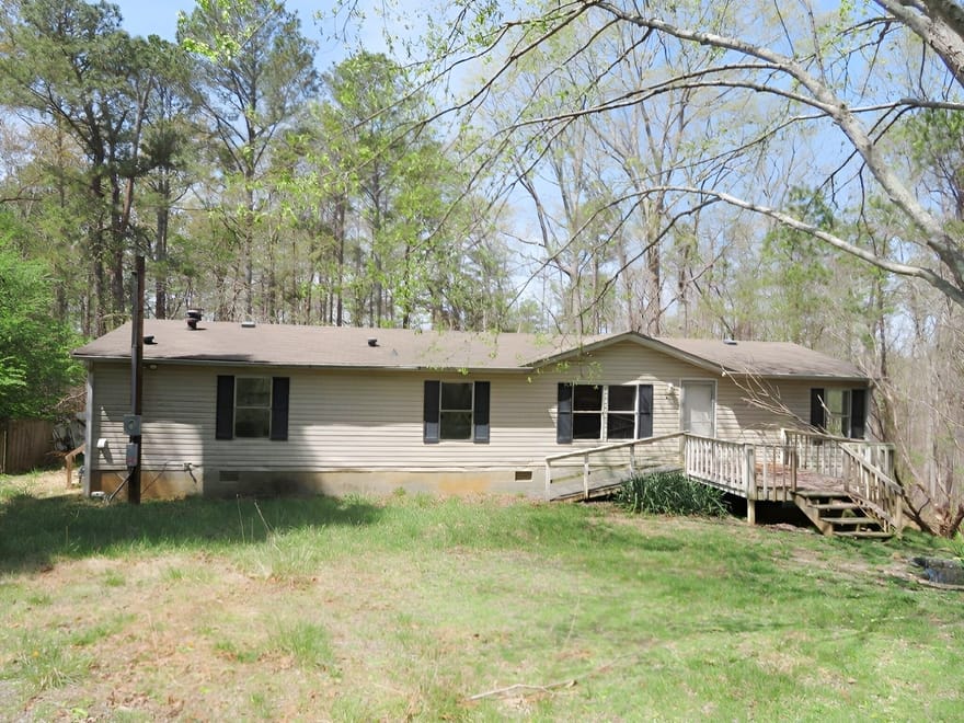 7020 Skyview Court SE, Acworth, Georgia