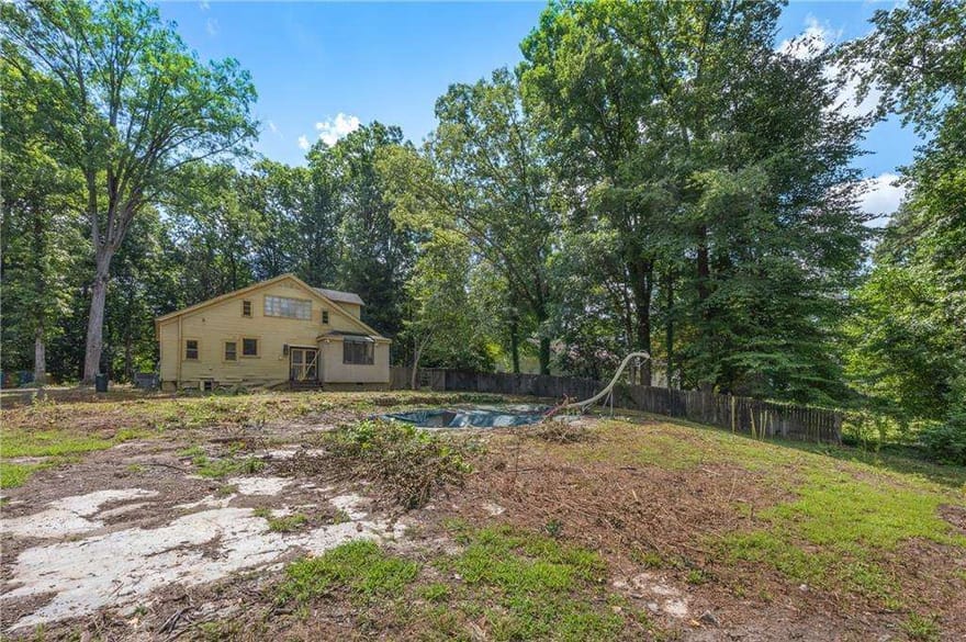 3740 Peachtree Dunwoody Road NE, Atlanta, Georgia