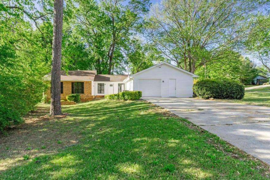 2254 Lisbon Lane, Jonesboro, Georgia