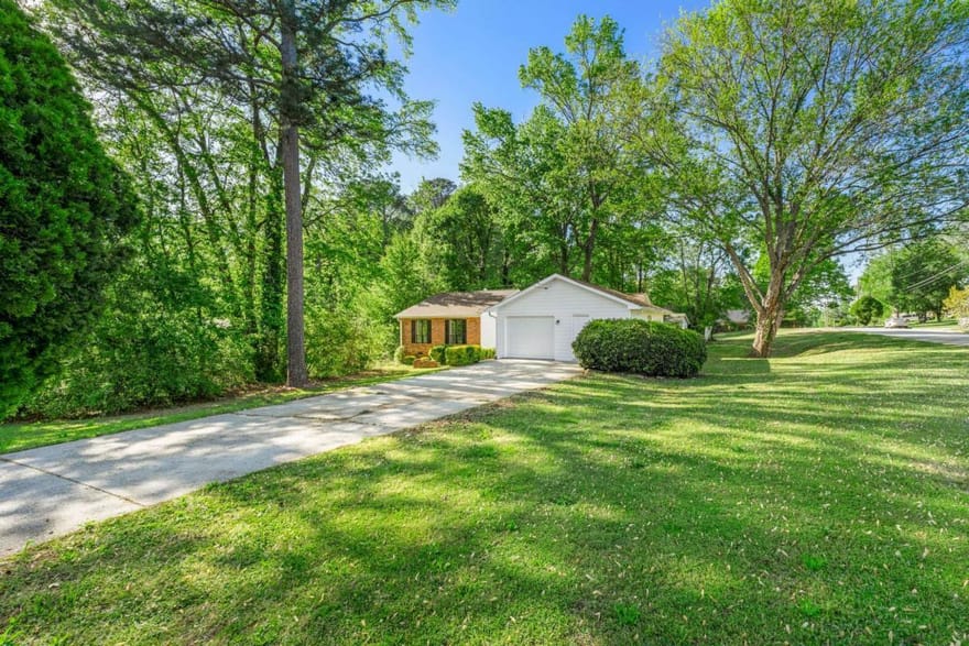 2254 Lisbon Lane, Jonesboro, Georgia