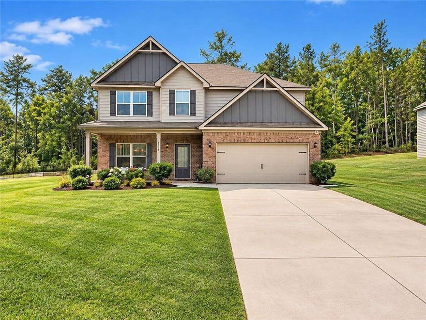 2009 River Falls Drive, Griffin, Georgia