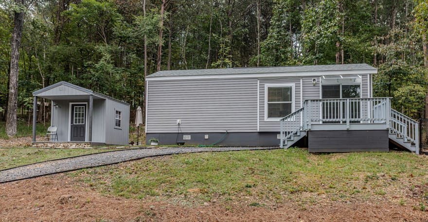 1241 Henderson Circle, Lyerly, Georgia