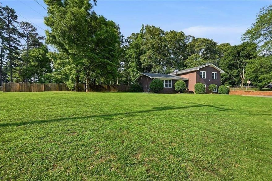 2725 Spring Drive, Cumming, Georgia