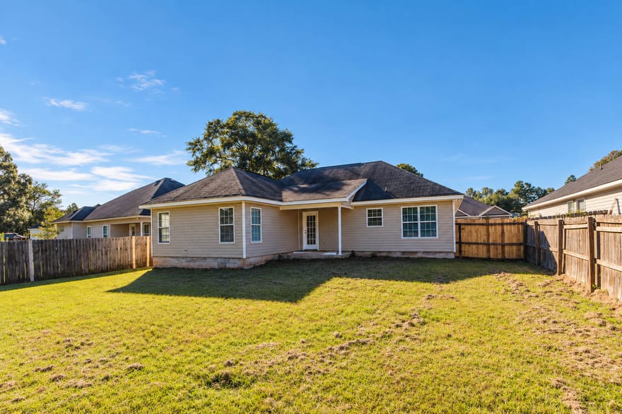 216 Laurel Woods Drive, Warner Robins, Georgia