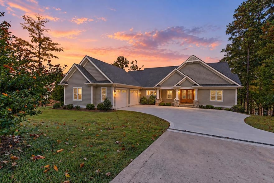 2731 Club Drive, Greensboro, Georgia